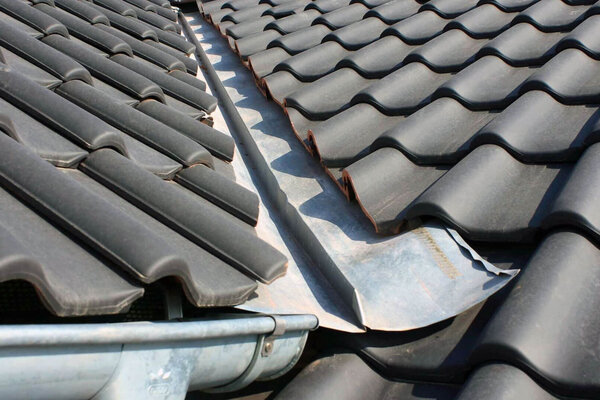 Fix Gutter Leaks