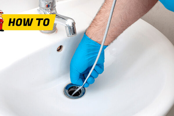 Plumber’ Snake Unclogging Drain